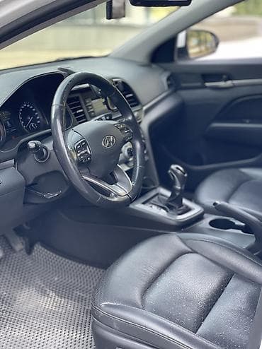 byd e1: Hyundai Avante: 2019 г., 1.6 л, Бензин — 7