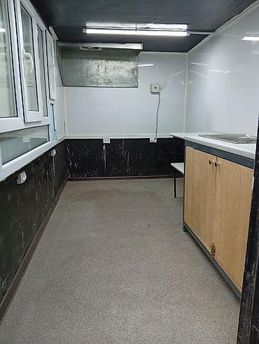 стол стул: Продаю фудтрак в идеальном состоянии с техпаспортом. Ремонт новый — 9