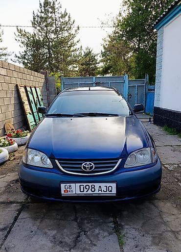 панель тойота авенсис: Toyota Avensis: 2002 г., 1.8 л, Механика, Бензин, Хэтчбэк — 1