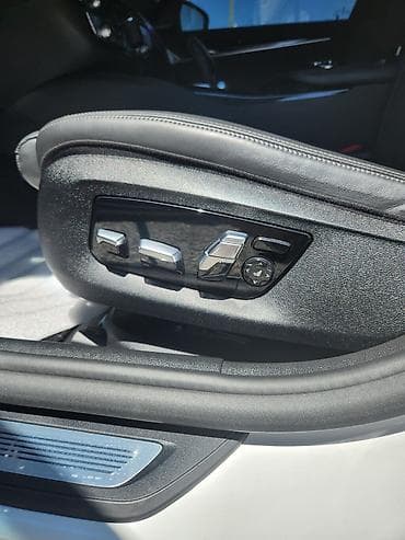 BMW 5 series: 2020 г., 2 л, Автомат, Бензин, Седан — 10