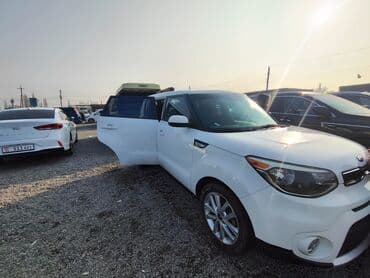 машина в кредит без первоначального взноса бишкек: Kia Soul: 2017 г., 2 л, Автомат, Бензин, Хэтчбэк — 9
