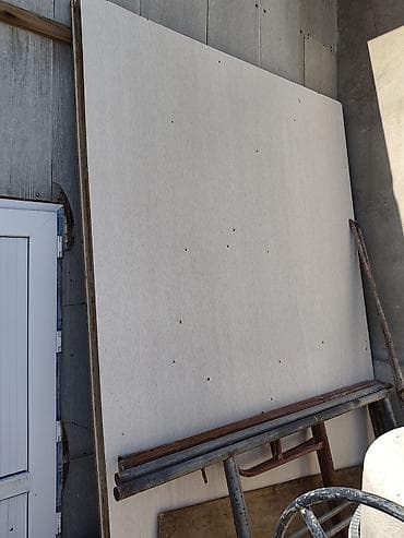 дверные обшивки: 4 штук размер 1.75на2.75 полго,стенага,чёрный потолкко жарайт 1500 — 2