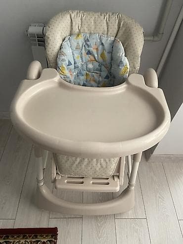 Детский стульчик для кормления happy baby с большим съёмным столиком