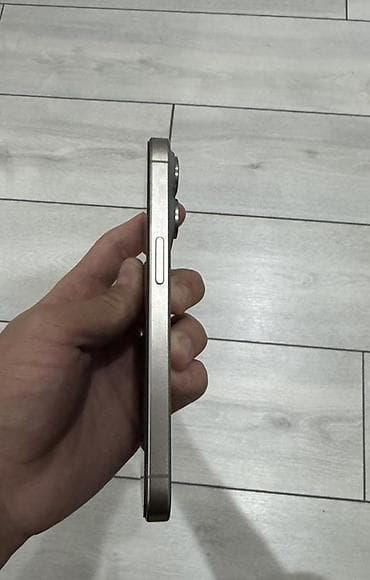 iphone 121: IPhone 15 Pro, Б/у, 256 ГБ, Natural Titanium, Кабель, 88 % — 4