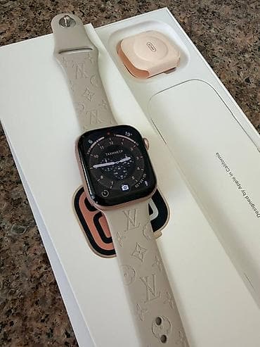 Apple Watch: Apple Watch серия 10 42 mm Rose Goldсостояние отличноекорпус как — 2
