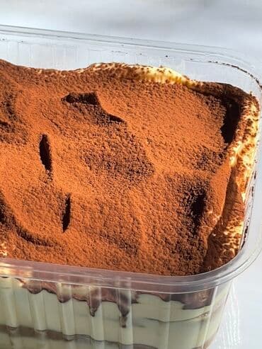 уголь каракече бешсары шабыркуль каражыра доставка бишкек купить фото: Тирамису в одноразовом контейнере семейного формата. - Десерт из — 1