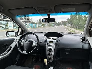 yaris: Toyota Yaris: 2007 г., 1.3 л, Механика, Бензин, Хэтчбэк — 6