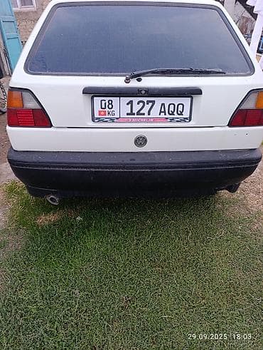 Volkswagen Golf: 1991 г., Механика, Хэтчбэк — 7