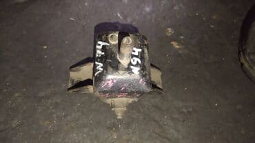 запчасти на мицубиси паджеро 2: Mitsubishi Pajero W74 Подушка двигателя Мицубиси Паджеро В74 подушка — 1