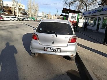tayota vit: Toyota Vitz: 2002 г., Автомат, Бензин, Хэтчбэк — 4