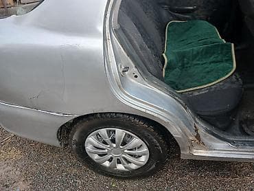 хендай аксент: Hyundai Accent: 1996 г., 1.3 л, Механика, Бензин, Седан — 8