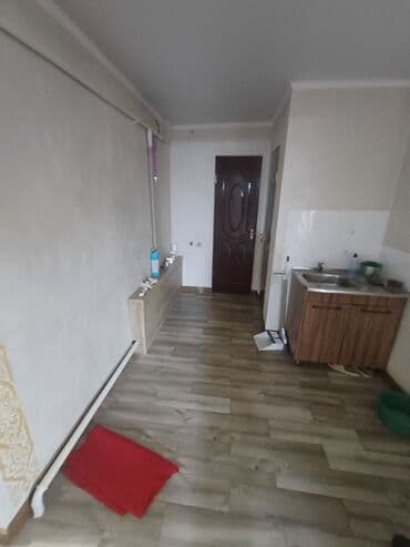 Аренда домов: Сдаётся просторный частный дом с несколькими комнатами и отдельной — 2