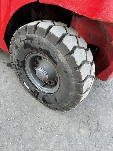 телешка тракторный: Погрузчик, Toyota, Колесный, Вилочный — 5