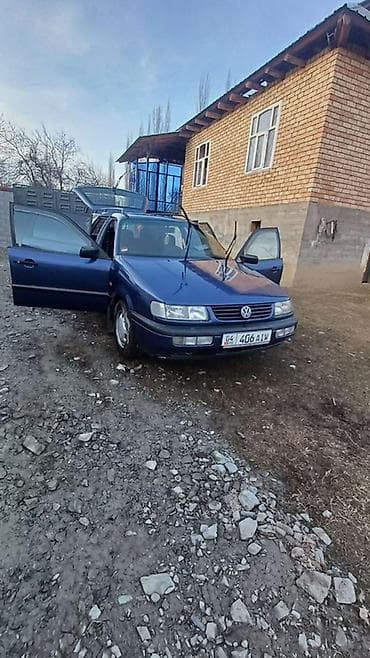 аварийный ауди с4: Volkswagen Passat Variant: 1994 г., 1.8 л, Механика, Бензин, Универсал — 7