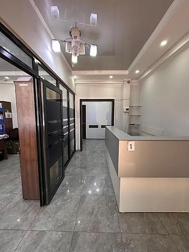 open space: Аренда офисов, 109 м², В административном здании, С оборудованием — 4