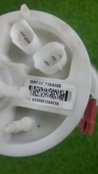 n52b30: Топливный насос с датчиком уровня Bmw X5 3.0Si E70 N52 (б/у) ​ Марка — 4