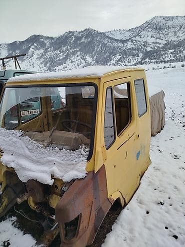 Кузов бөлүктөрү: Кабина Mercedes-Benz — 2