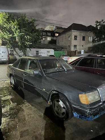 фарцунки на мерс 124: Mercedes-Benz W124: 1990 г., Механика, Седан — 4
