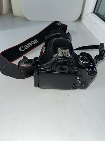 canon eos r50 цена бишкек: Зеркальная камера Canon EOS 600D с объективом Canon Zoom Lens EF‑S — 3