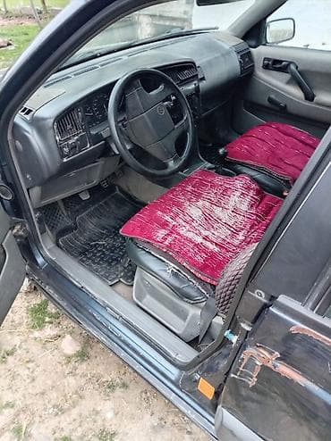 ткани на авто: Volkswagen Passat Variant: 1989 г., Универсал — 7