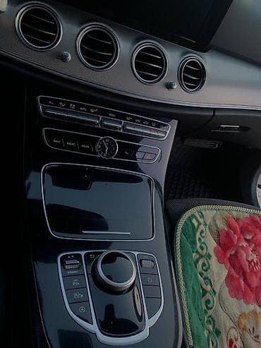 Mercedes-Benz E-Class: 2018 г., 2 л, Автомат, Дизель, Седан — 6