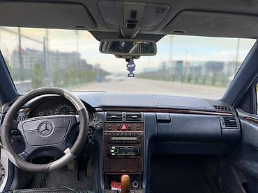 задний бампер на мерседес w210: Mercedes-Benz E-Class: 1996 г., 2.3 л, Механика, Седан — 10