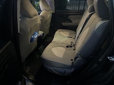 Toyota: Toyota Highlander: 2024 г., 2.4 л, Автомат, Бензин, Кроссовер — 5