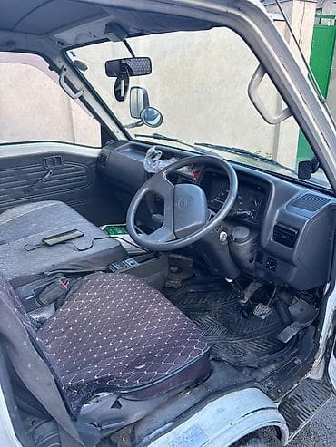 баа: Nissan Vanette: 1997 г., 2.2 л, Автомат, Дизель — 8