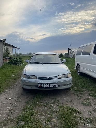 Mazda Cronos: 1992 г., Кол менен иштөөчү, Бензин, Седан