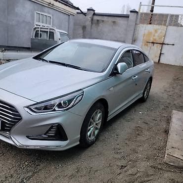 авто на 300000: Hyundai Sonata: 2018 г., 2 л, Автомат, Газ, Седан — 6