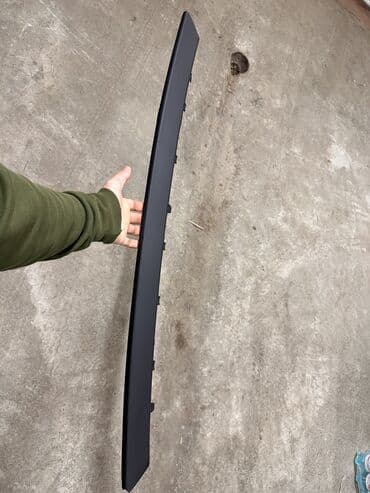 бампер на 210: Накладка на бампер Toyota, Б/у, Оригинал — 3