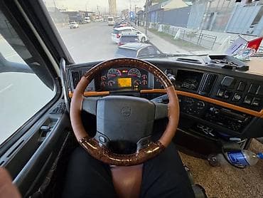 волво fh: Тягач, Volvo, 2007 г., Тентованный — 3
