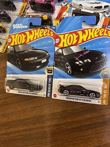 коллекционные машины: Набор коллекционных машинок Hot Wheels (масштаб 1:64), запечатанные — 2