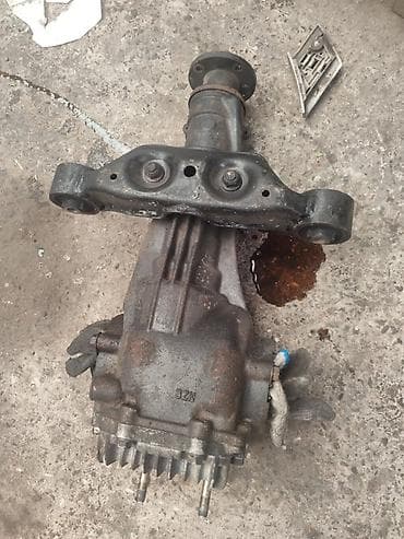Задний редуктор Subaru 2005 г.