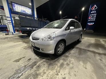lalafo машины: Honda Fit: 2002 г., Автомат, Бензин, Хэтчбэк — 7