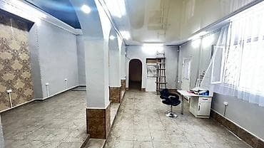 недвиж: Продается коммерческое помещение по первой линии в г. Кара-Балта, ул — 5