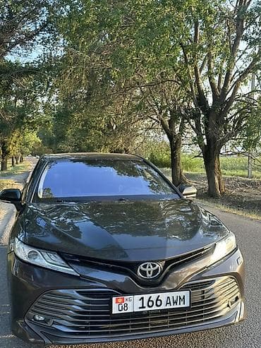Продажа авто: Toyota Camry: 2017 г., 2.5 л, Автомат, Бензин, Седан — 5