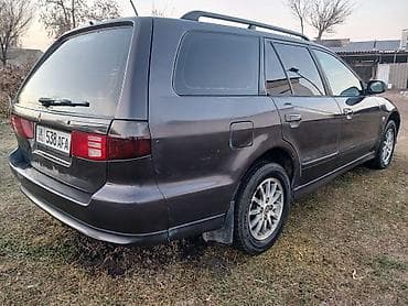 lexus ct: Продам универсал класса C с просторным салоном и огромным багажником — 9