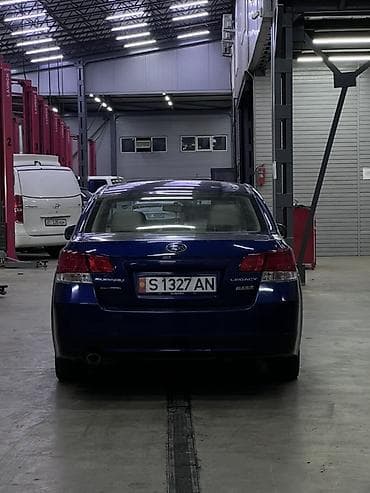 Subaru Legacy: 2010 г., 2.5 л, Автомат, Бензин, Седан — 4