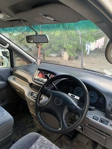 bcd com: Nissan Serena: 2000 г., 2.4 л, Автомат, Дизель, Минивэн — 3
