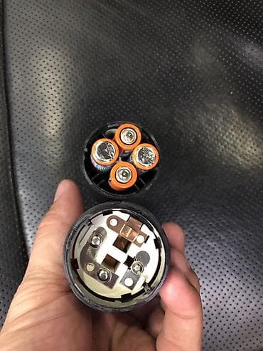 продаю фотолампу: Фонарь National Xenon Magnet Light — компактный многофункциональный — 6