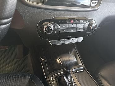 Продажа авто: Kia Sorento: 2019 г., 2 л, Автомат, Дизель, Кроссовер — 6