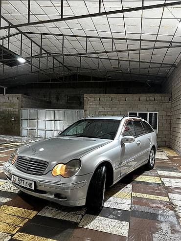 2 8: Mercedes-Benz C-Class: 2003 г., 2.6 л, Автомат, Бензин, Универсал — 3