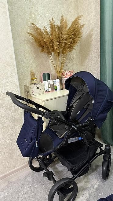 fidget cube: Коляска, Другой бренд, Б/у — 2