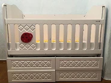 стенка для зал: Детская односпальная кровать, Б/у, Для девочки, Для мальчика, С матрасом, Дерево, Самовывоз — 1