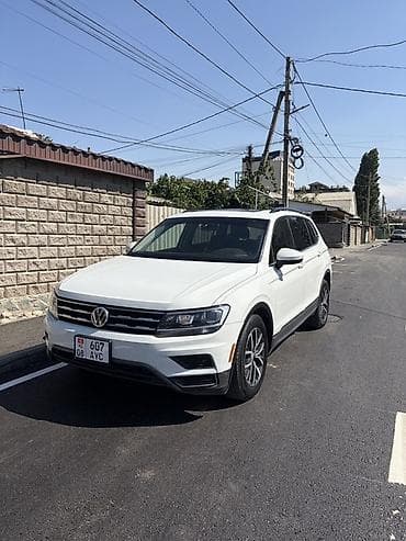 прицеп 2х местный: Volkswagen Tiguan: 2019 г., 2 л, Автомат, Бензин, Кроссовер — 2
