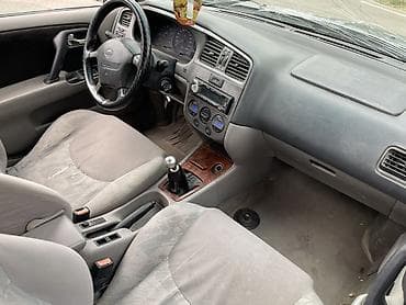 несс: Nissan Primera: 2000 г., 1.8 л, Механика, Бензин, Седан — 5