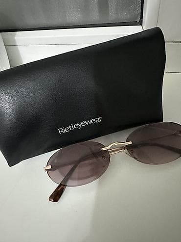 Солнцезащитные очки Rieti Eyewear - Форма линз: овальные