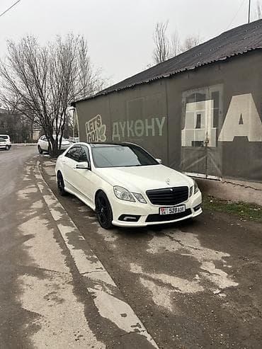 34 е: Mercedes-Benz E-Class: 2010 г., Седан — 2