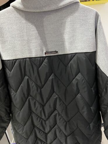 срочно продаю в связи с переездом: Куртка Деми — 5